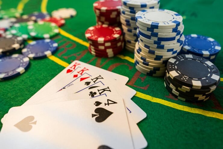Mega Wheel live-dealer game with spinning wheel and live host at judisgp studio